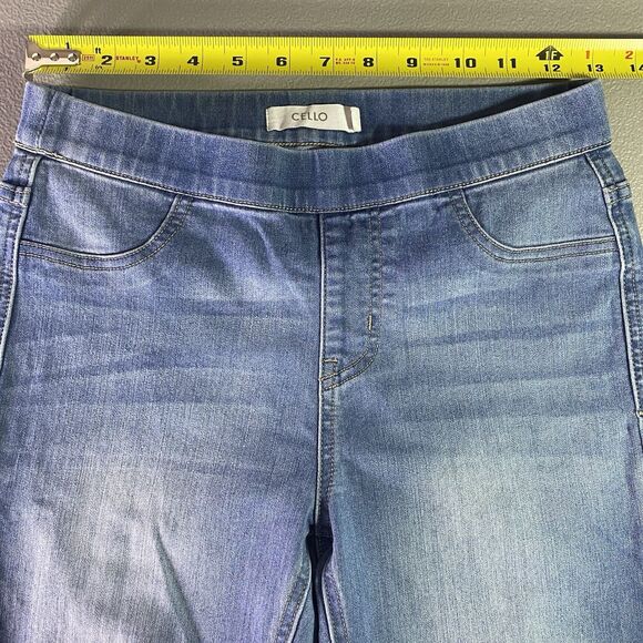 CELLO Jeans Pull On Low Rise Flared Distressed Frayed Hem Light Wash Womens M - Picture 4 of 10